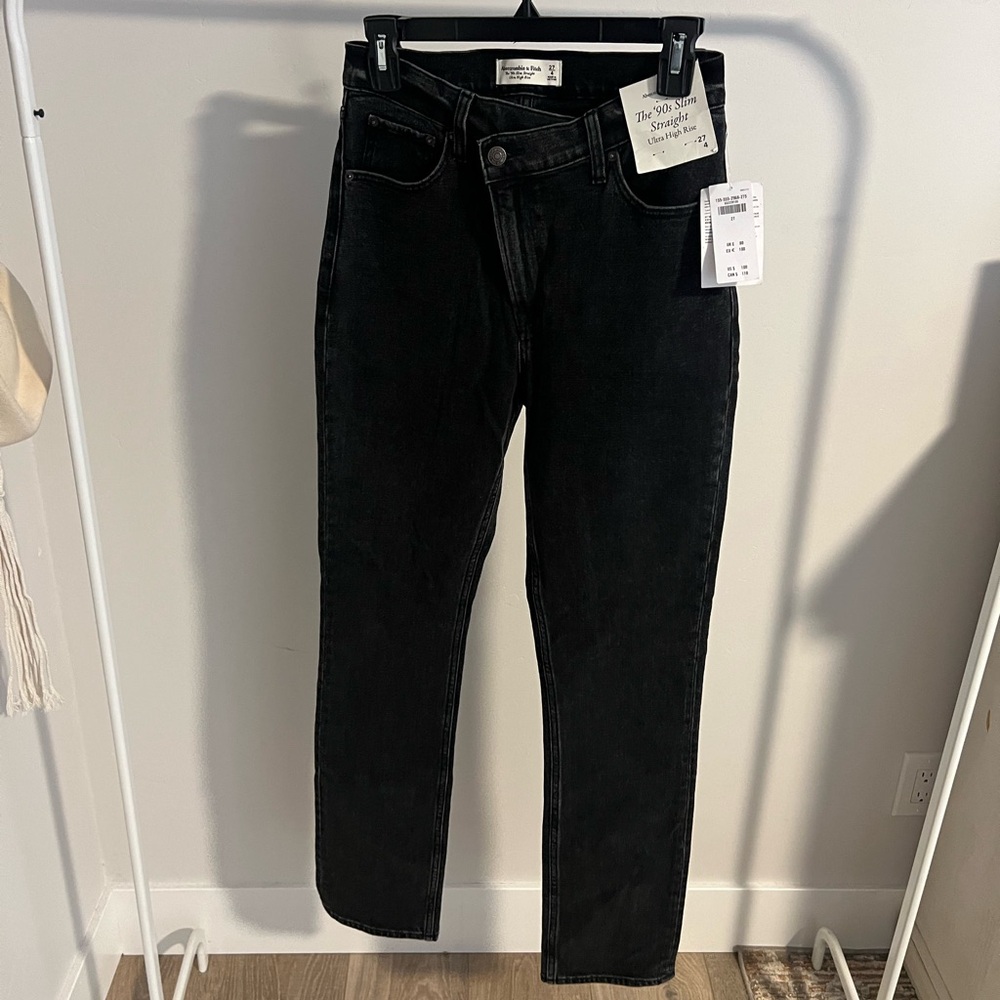 Abercrombie & Fitch The 90s Slim Straight Ultra Rise Black Jeans Crossover Waist